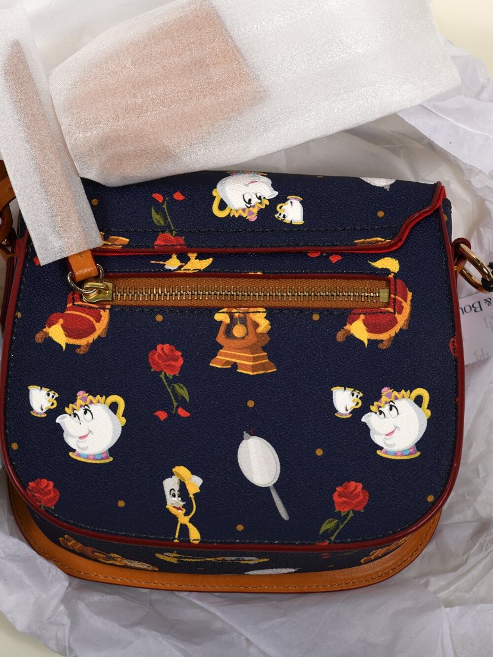 Disney Dooney & Bourke Beauty and the Beast Crossbody Saddle Bag – NWT - Picture 2 of 3